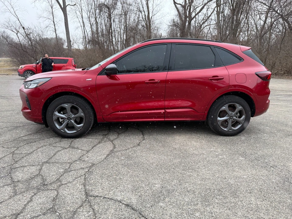 2024 Ford Escape - Image 4 of 21