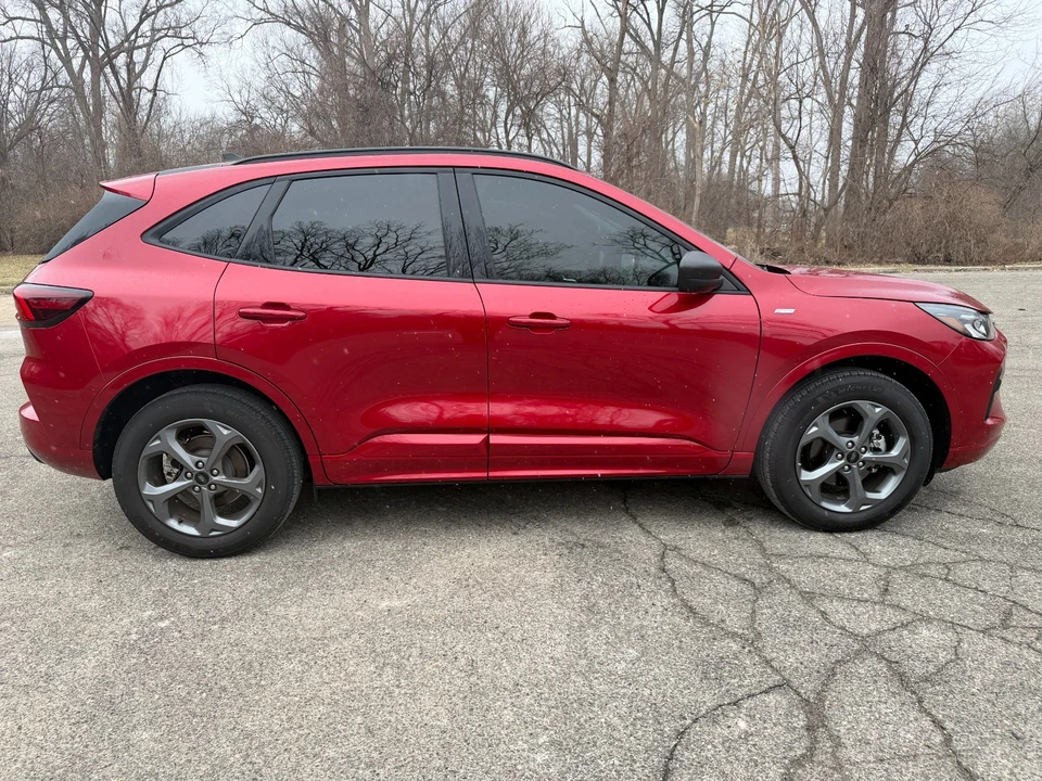2024 Ford Escape - Image 8 of 21