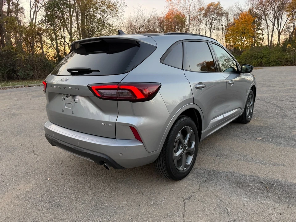 2024 Ford Escape - Image 7 of 21