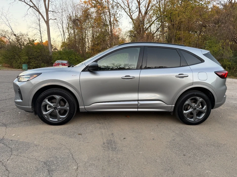2024 Ford Escape - Image 4 of 21