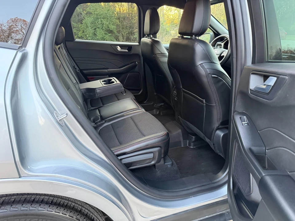 2024 Ford Escape - Image 13 of 21