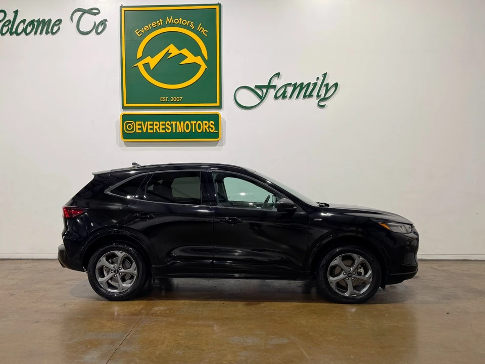 2024 Ford Escape - Image 2 of 21
