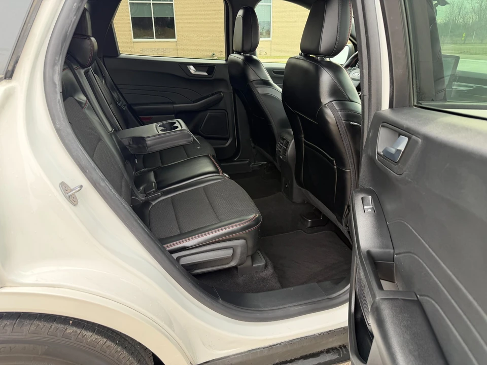 2024 Ford Escape - Image 13 of 21