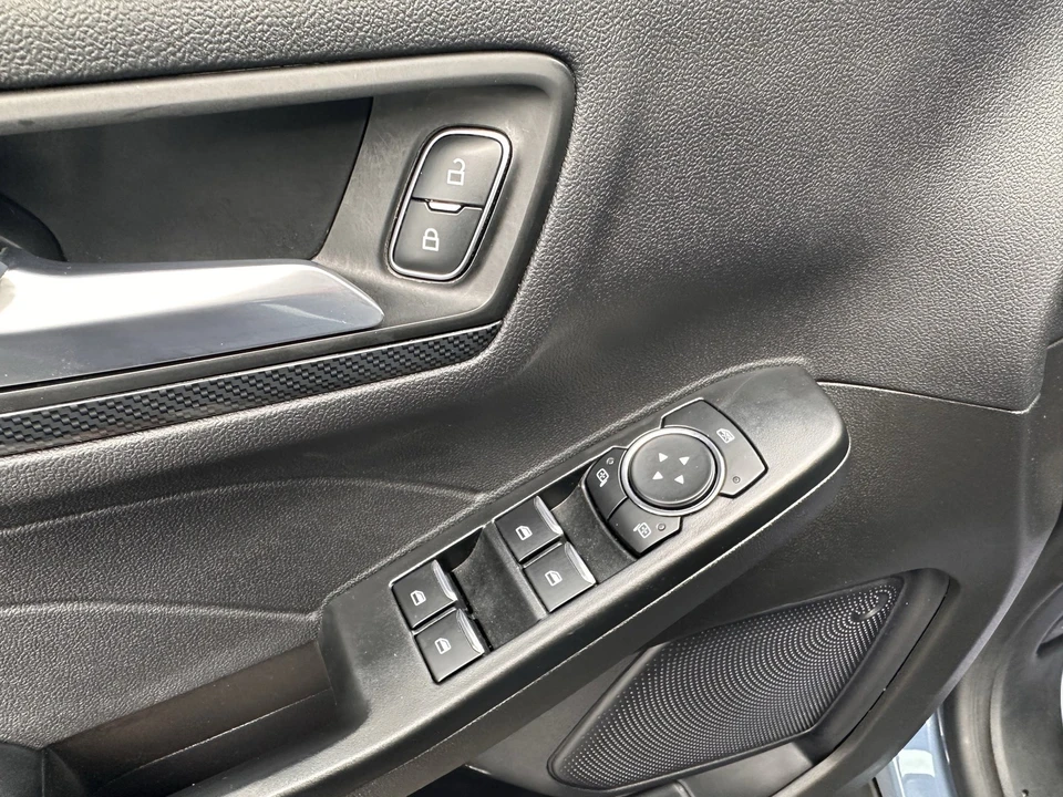 2024 Ford Escape - Image 18 of 31