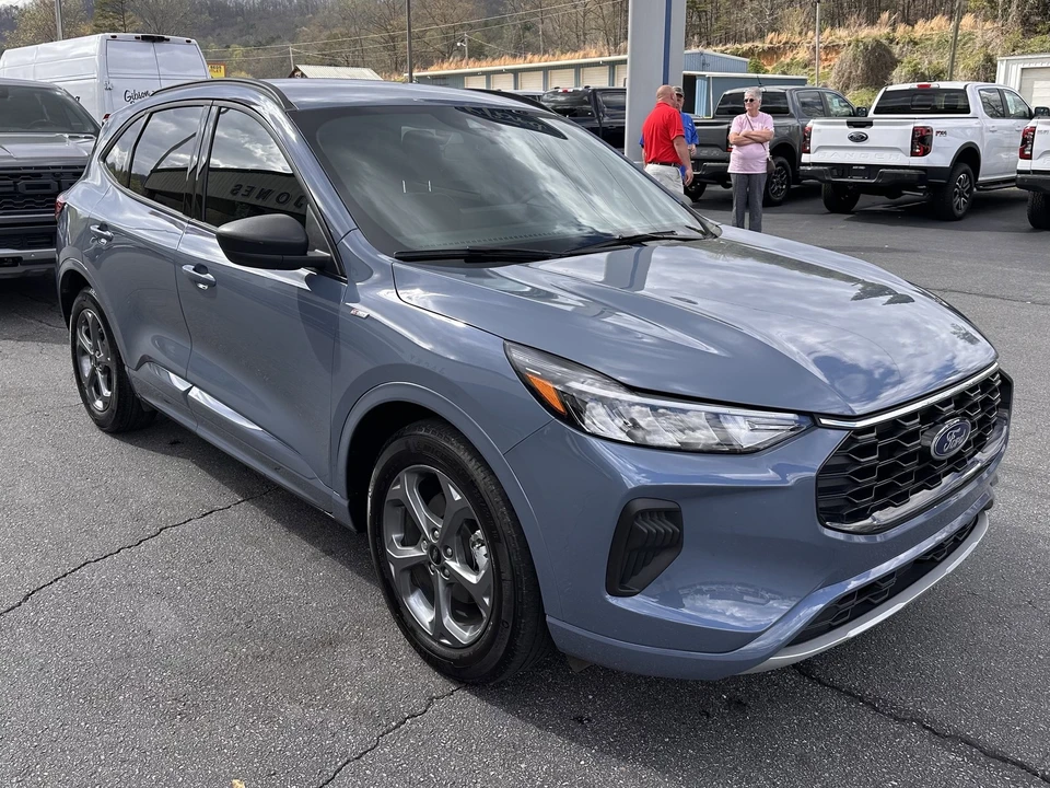 2024 Ford Escape - Image 4 of 31