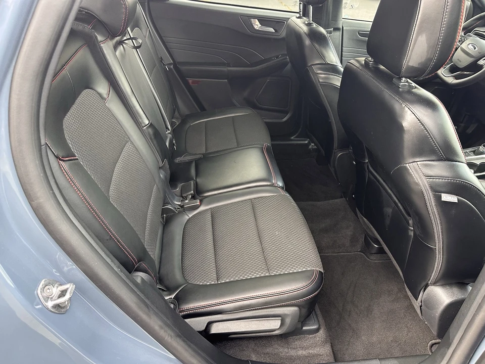 2024 Ford Escape - Image 16 of 31