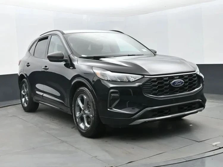 2024 Ford Escape - Image 2 of 12