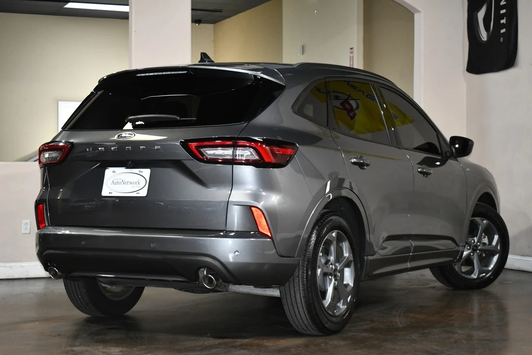 2024 Ford Escape - Image 5 of 12