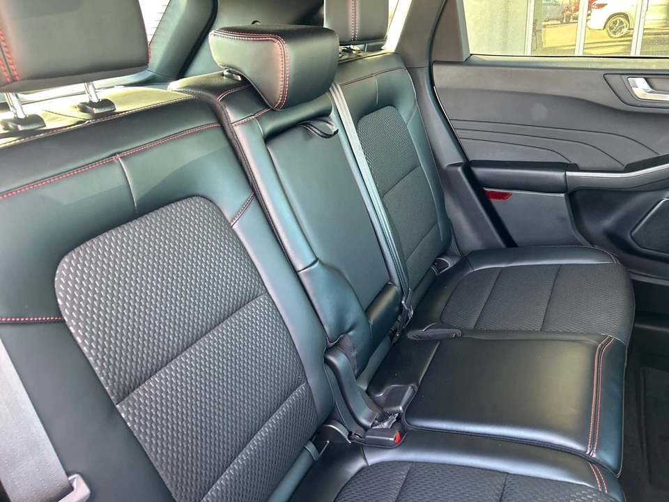 2024 Ford Escape - Image 11 of 12
