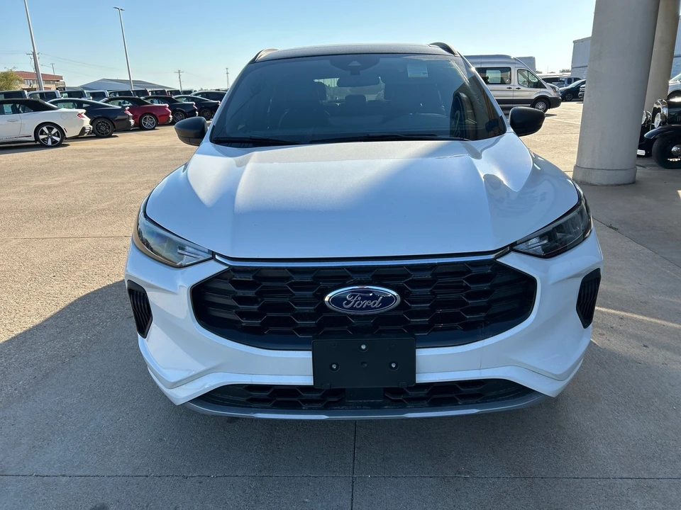 2024 Ford Escape - Image 3 of 12