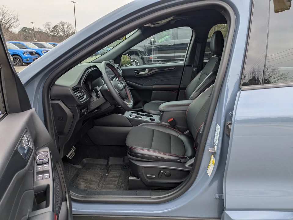 2024 Ford Escape - Image 12 of 12