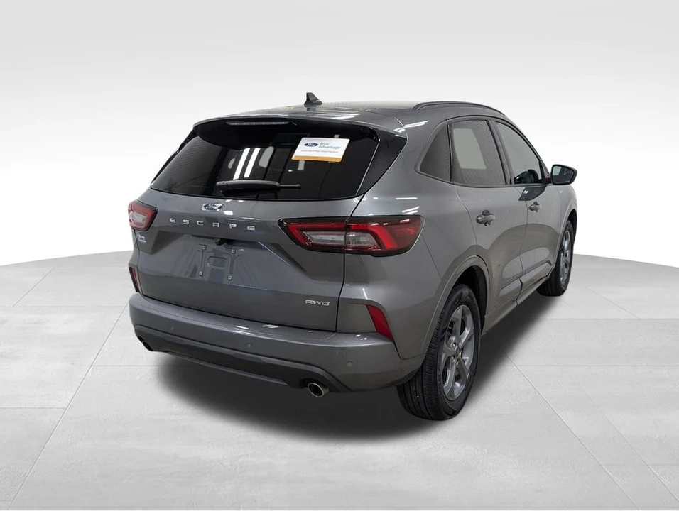 2024 Ford Escape - Image 8 of 13