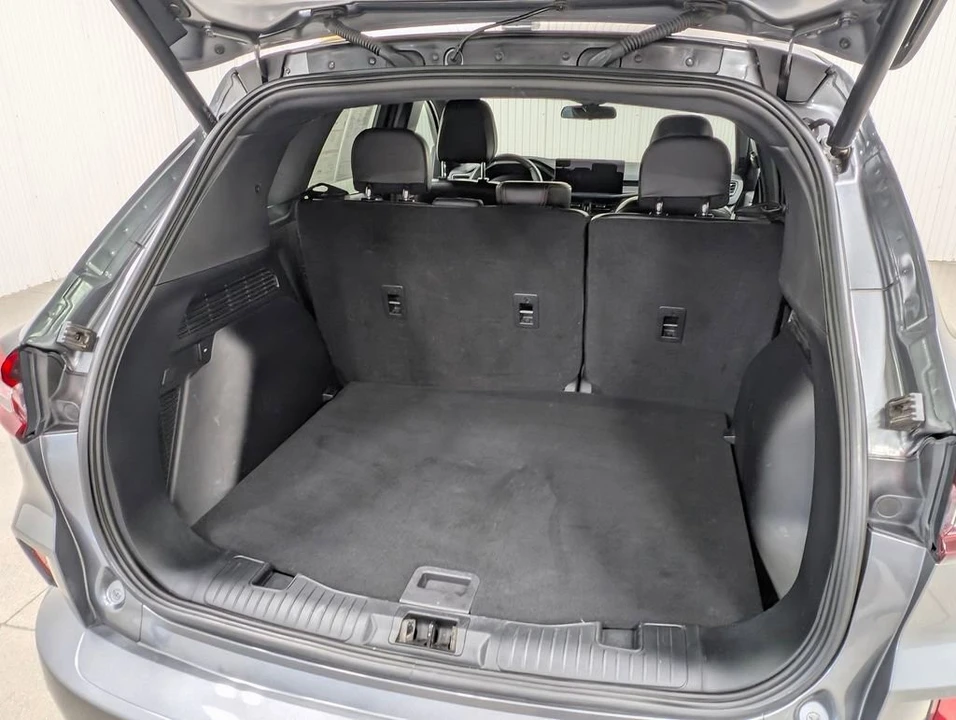 2024 Ford Escape - Image 9 of 13