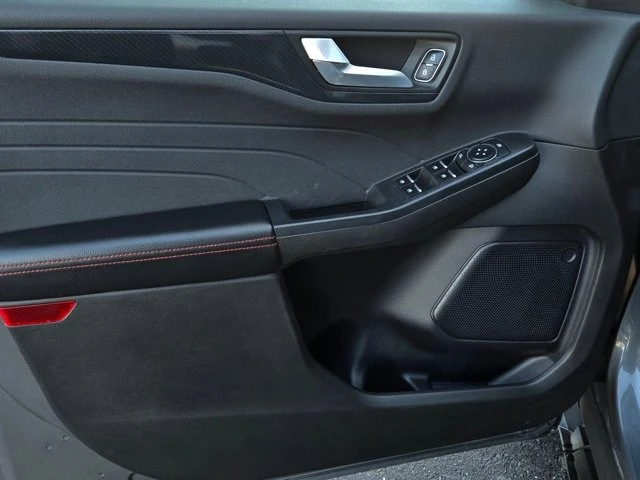 2024 Ford Escape - Image 9 of 21