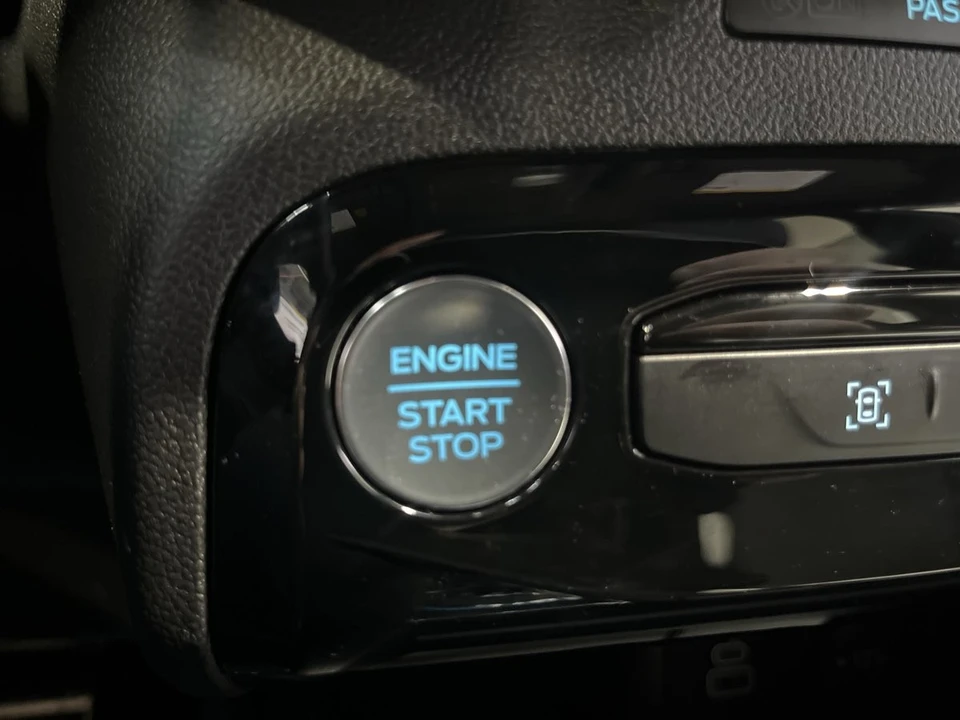2024 Ford Escape - Image 15 of 21