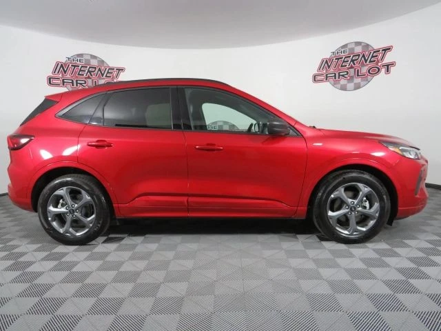 2024 Ford Escape - Image 8 of 21