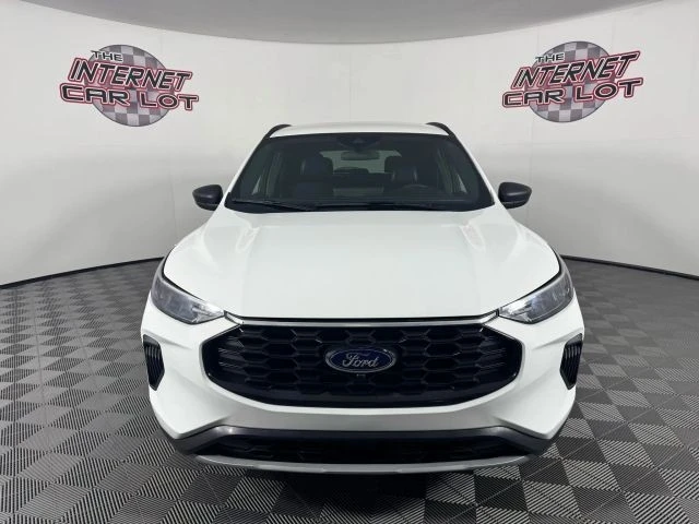 2024 Ford Escape - Image 2 of 12
