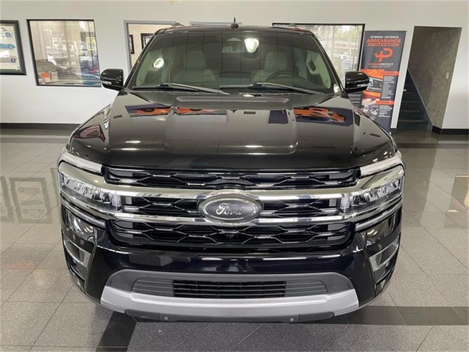 2024 Ford Expedition 4th Gen - Image 9 of 31