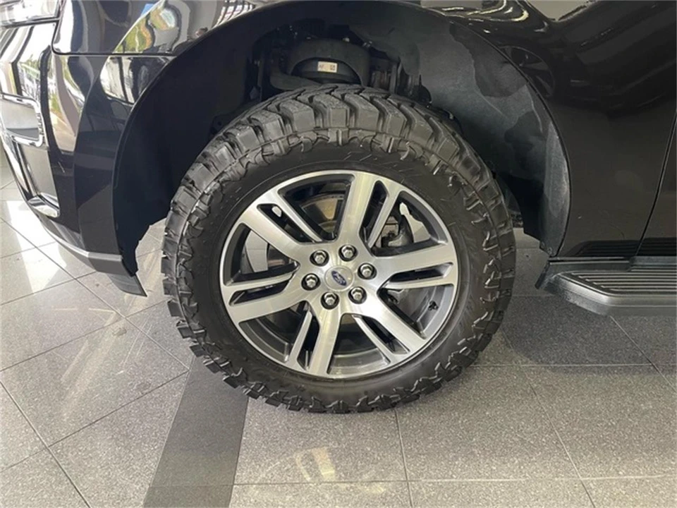2024 Ford Expedition 4th Gen - Image 22 of 31