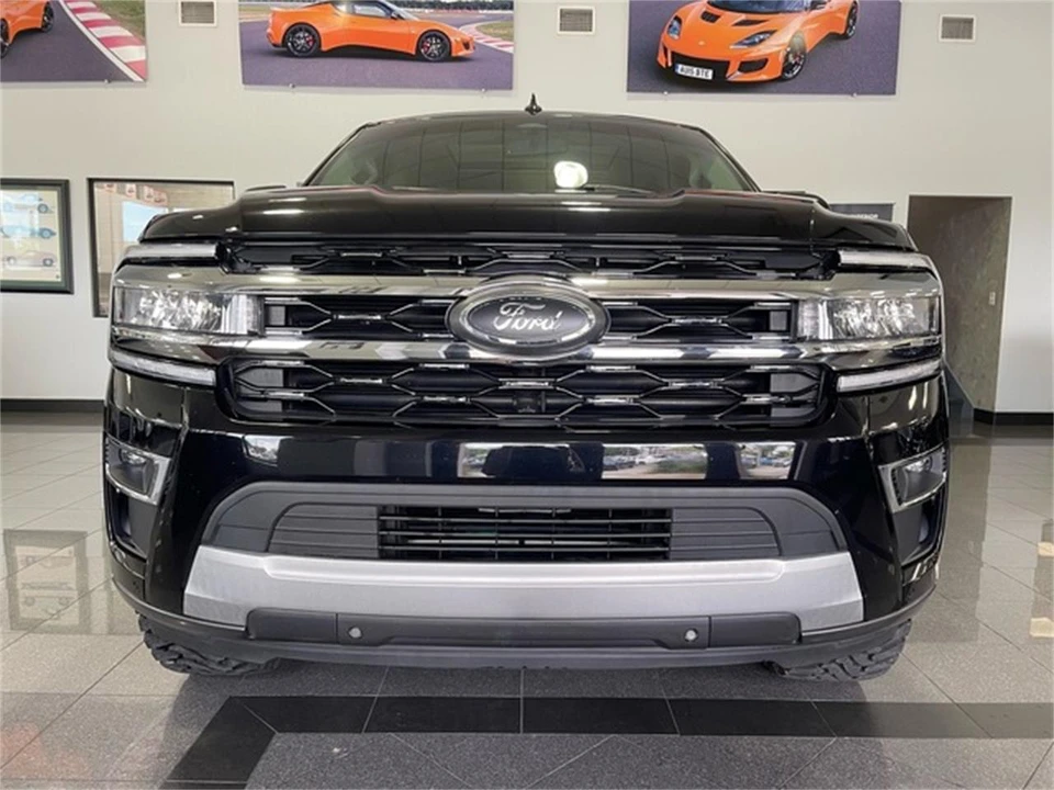 2024 Ford Expedition 4th Gen - Image 8 of 31