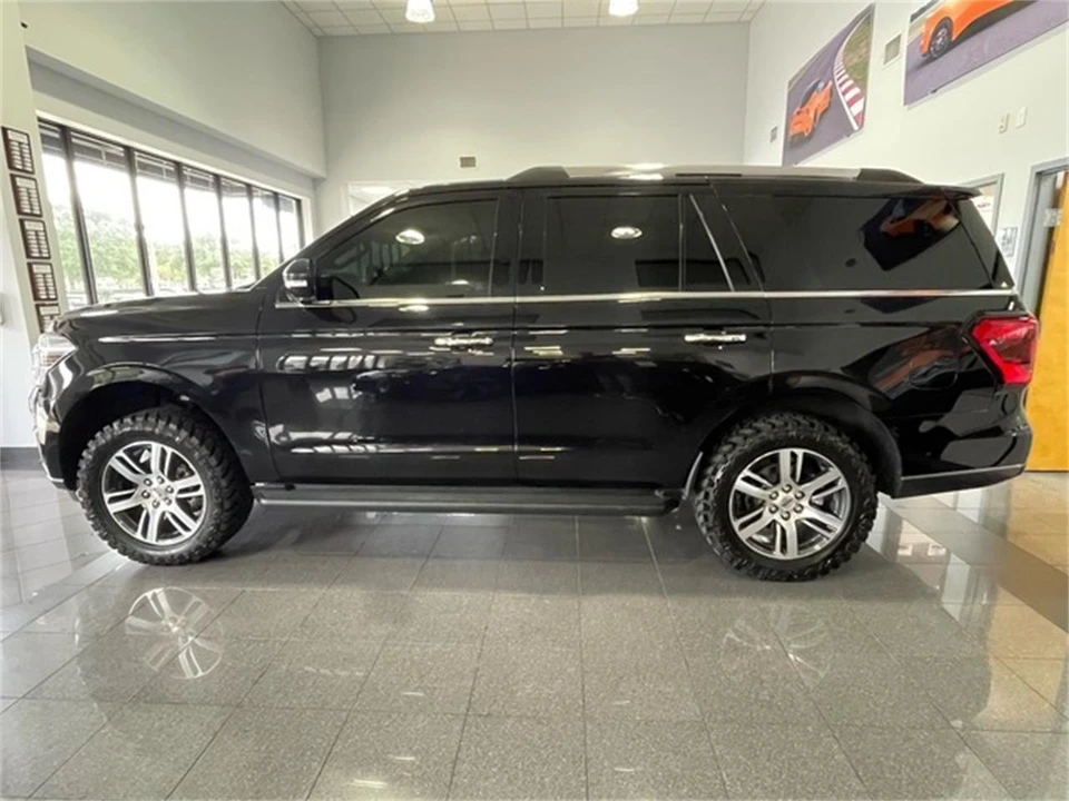 2024 Ford Expedition 4th Gen - Image 2 of 31