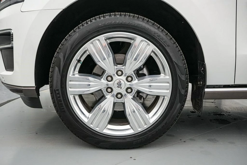 2024 Ford Expedition 4th Gen - Image 11 of 21
