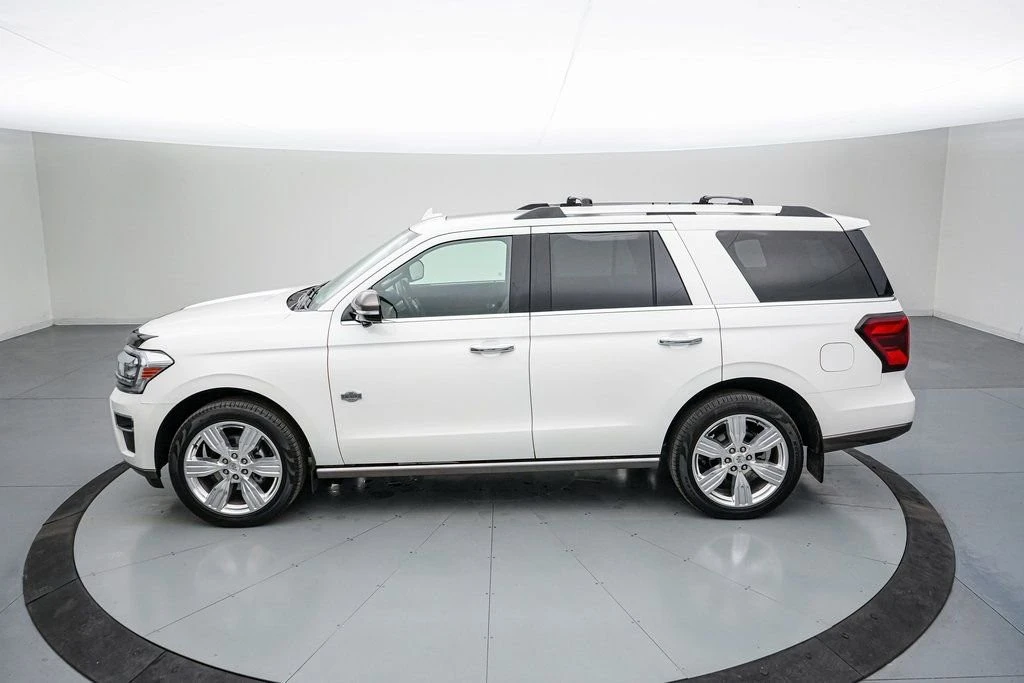 2024 Ford Expedition 4th Gen - Image 8 of 21