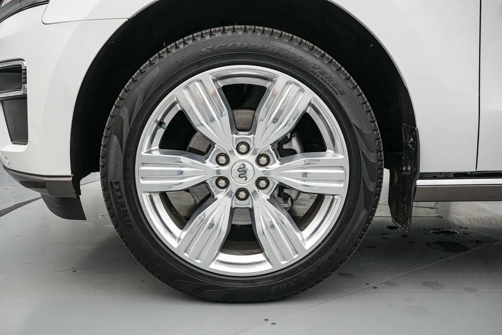 2024 Ford Expedition 4th Gen - Image 11 of 21