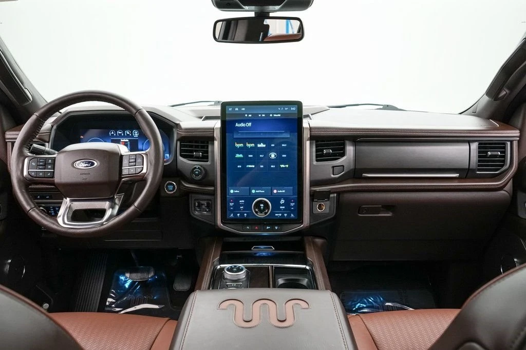 2024 Ford Expedition 4th Gen - Image 17 of 21