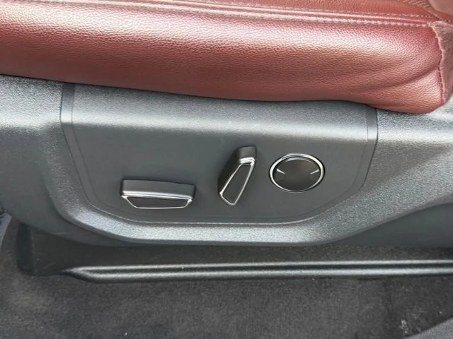 2024 Ford Expedition 4th Gen - Image 19 of 21