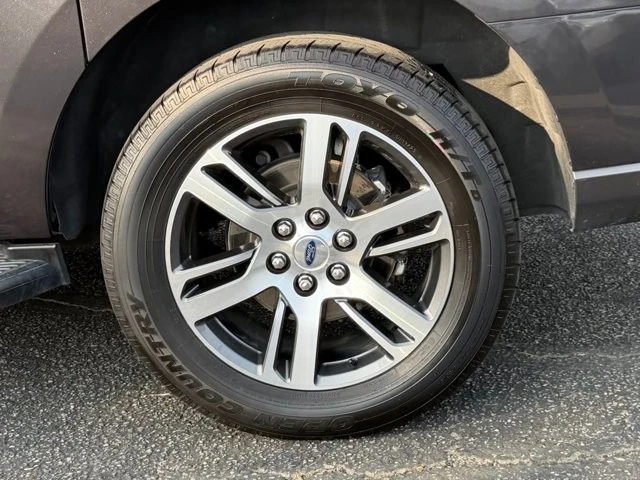 2024 Ford Expedition 4th Gen - Image 12 of 21