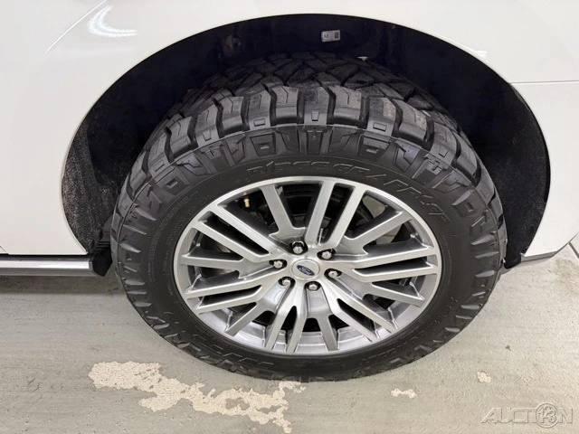 2024 Ford Expedition 5th Gen - Image 4 of 21
