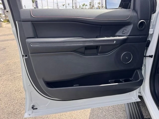2024 Ford Expedition 4th Gen - Image 16 of 21