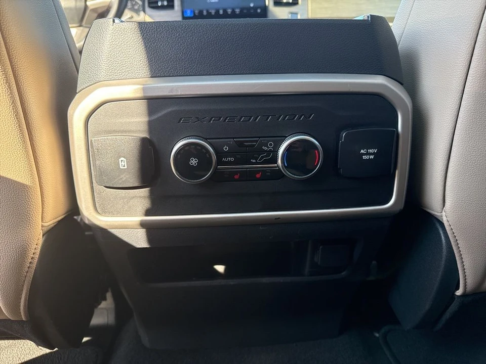 2024 Ford Expedition 4th Gen - Image 14 of 21