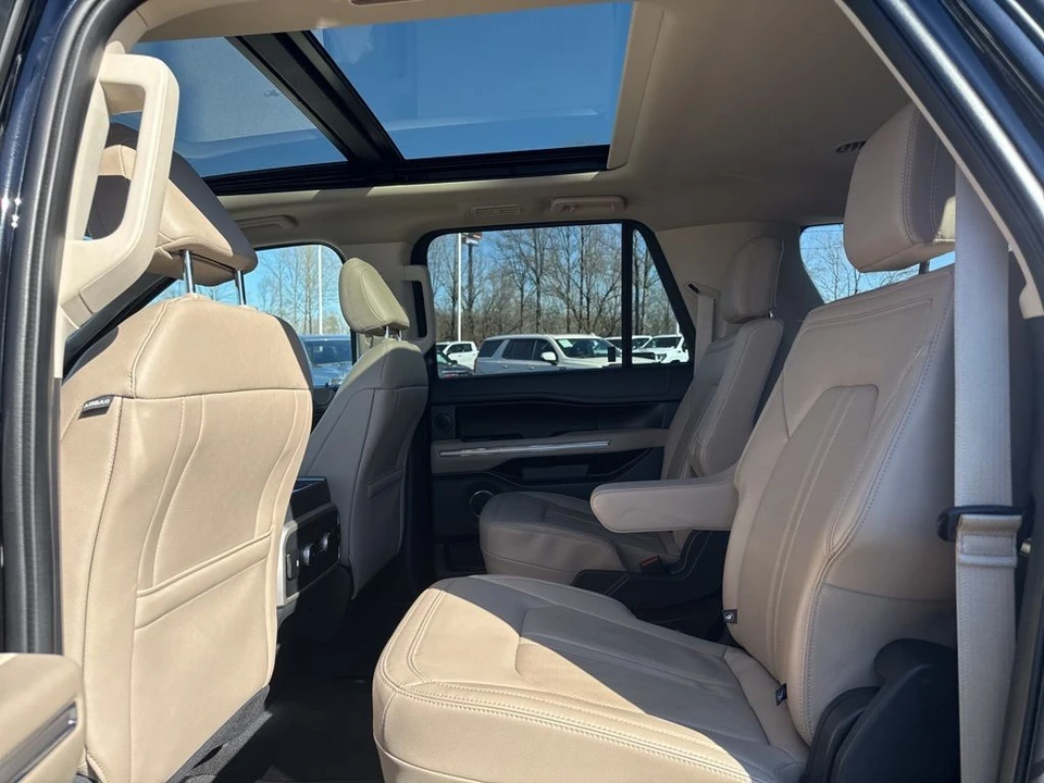 2024 Ford Expedition 4th Gen - Image 13 of 21