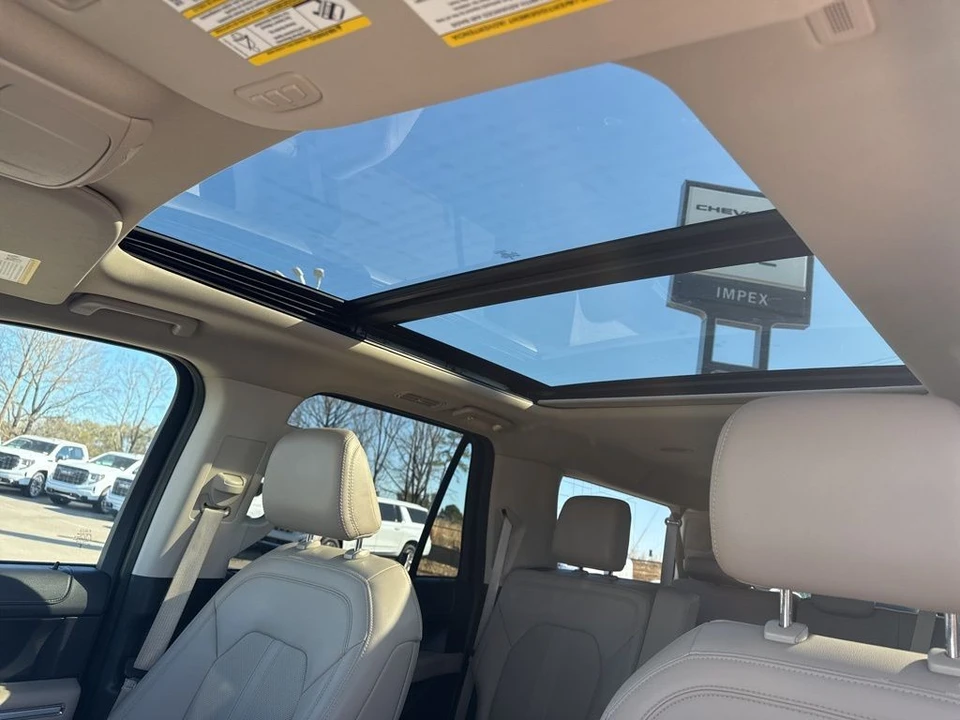 2024 Ford Expedition 4th Gen - Image 10 of 21
