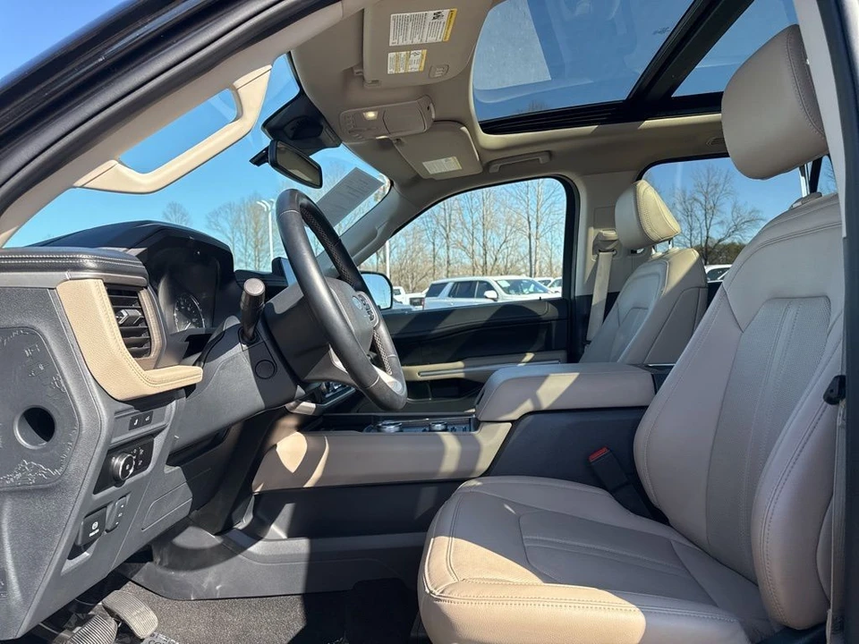 2024 Ford Expedition 4th Gen - Image 9 of 12