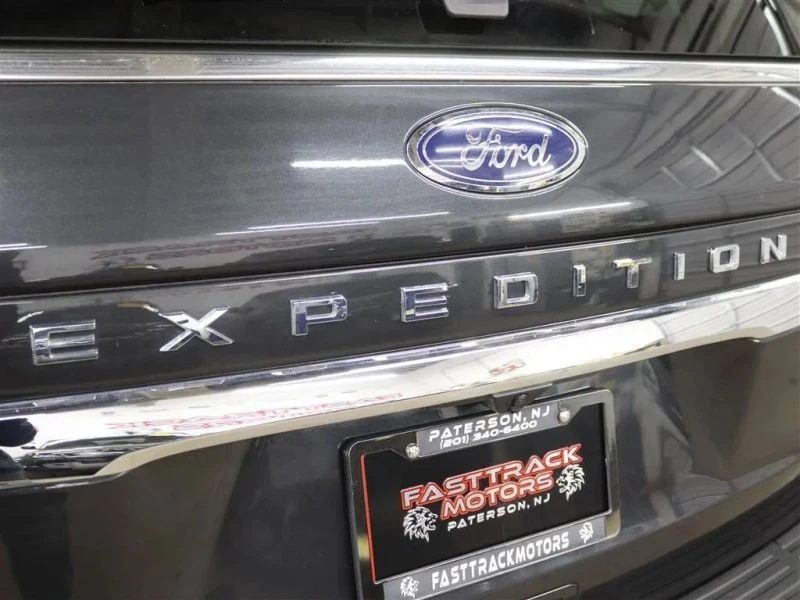 2024 Ford Expedition 5th Gen - Image 10 of 12