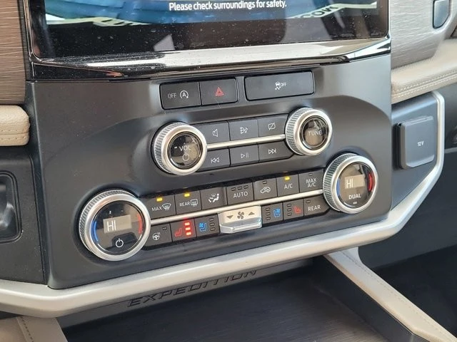 2024 Ford Expedition 4th Gen - Image 25 of 26