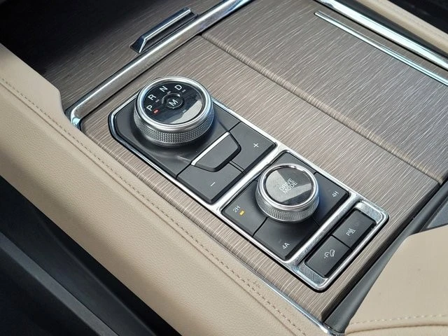 2024 Ford Expedition 4th Gen - Image 26 of 26