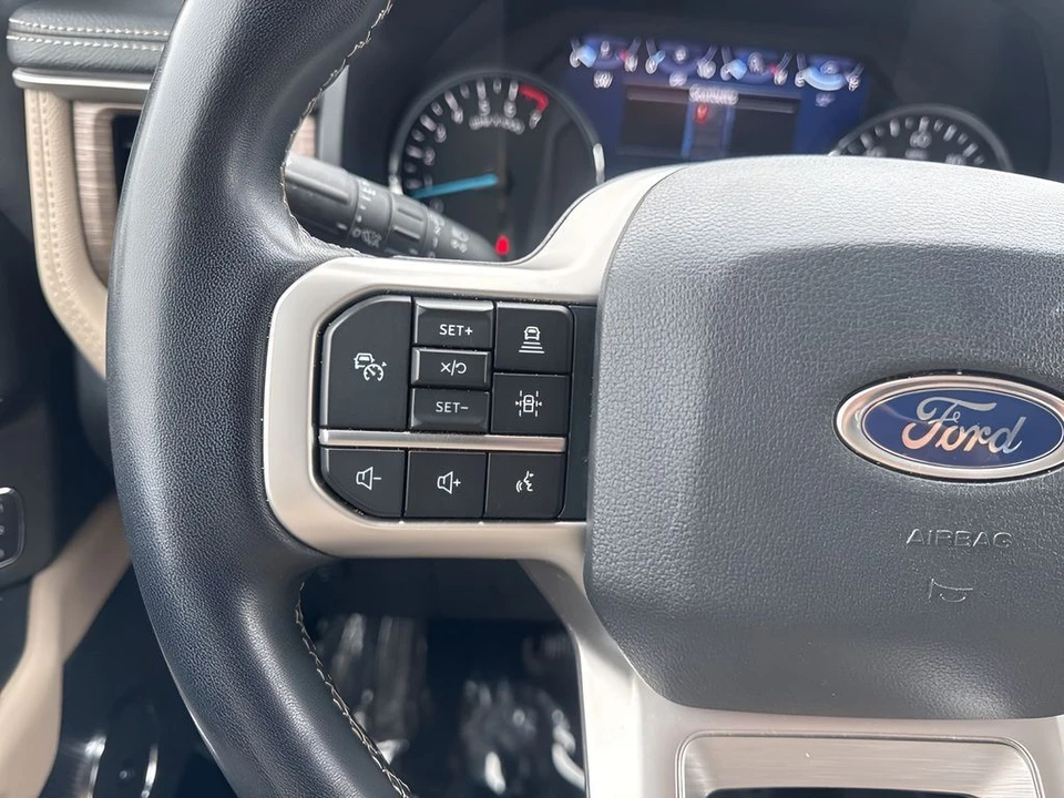 2024 Ford Expedition 4th Gen - Image 17 of 21