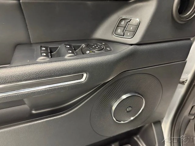 2024 Ford Expedition 5th Gen - Image 15 of 21