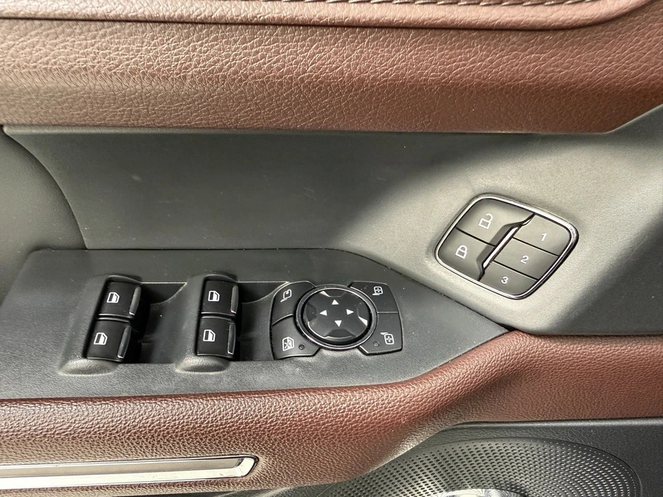 2024 Ford Expedition 5th Gen - Image 11 of 12