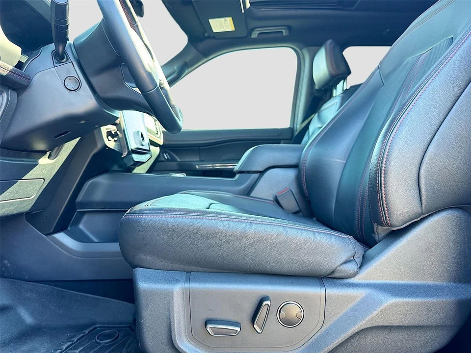 2024 Ford Expedition 5th Gen - Image 18 of 21