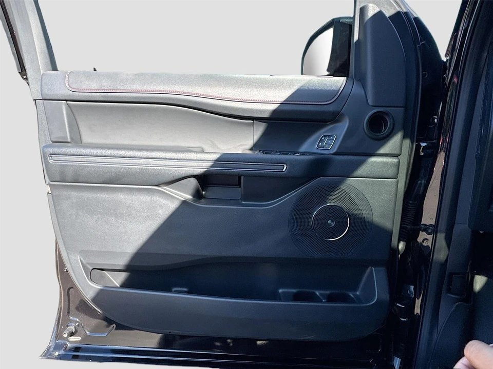 2024 Ford Expedition 5th Gen - Image 17 of 21