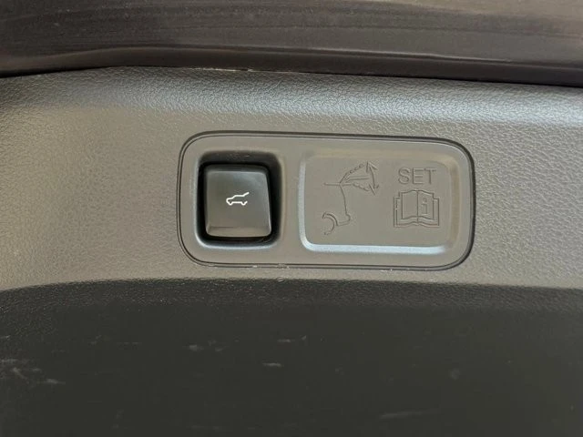 2024 Ford Expedition 4th Gen - Image 10 of 21