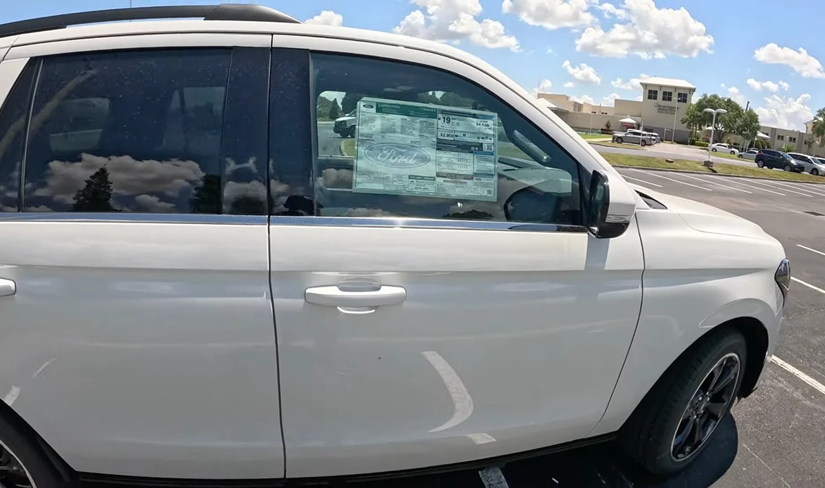 2024 Ford Expedition 4th Gen - Image 4 of 10