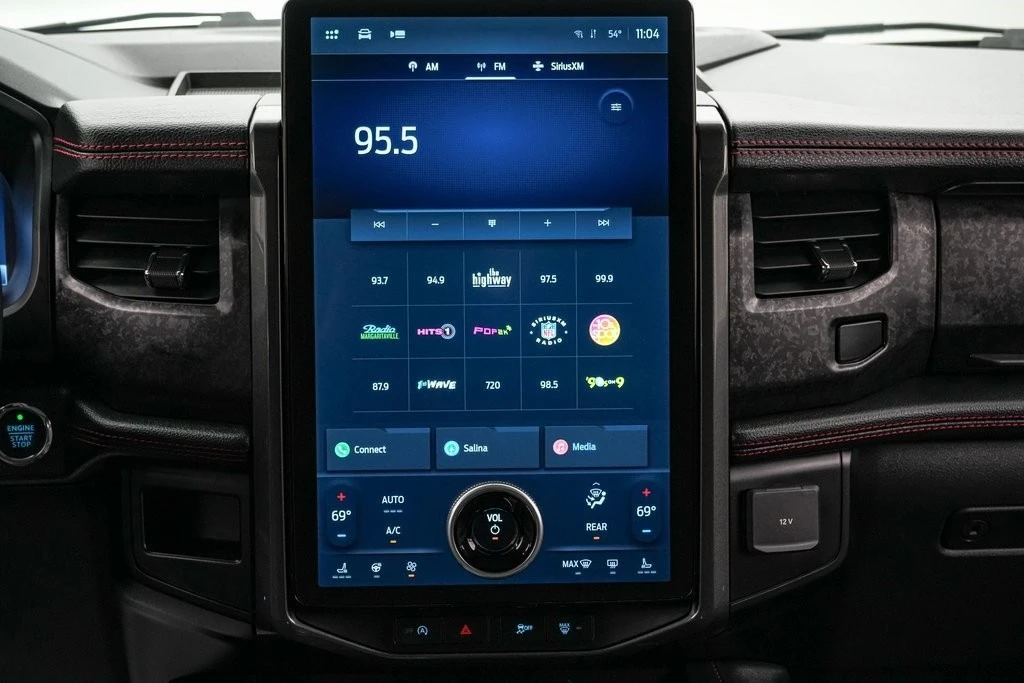 2024 Ford Expedition 4th Gen - Image 17 of 21