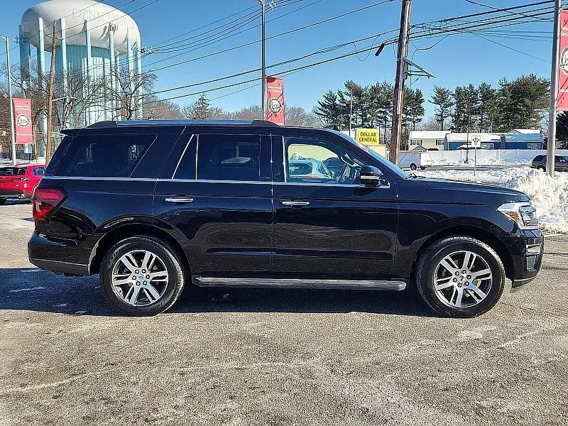 2024 Ford Expedition 5th Gen - Image 8 of 12