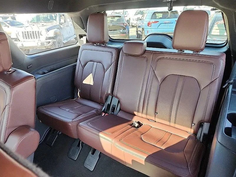 2024 Ford Expedition 5th Gen - Image 12 of 12